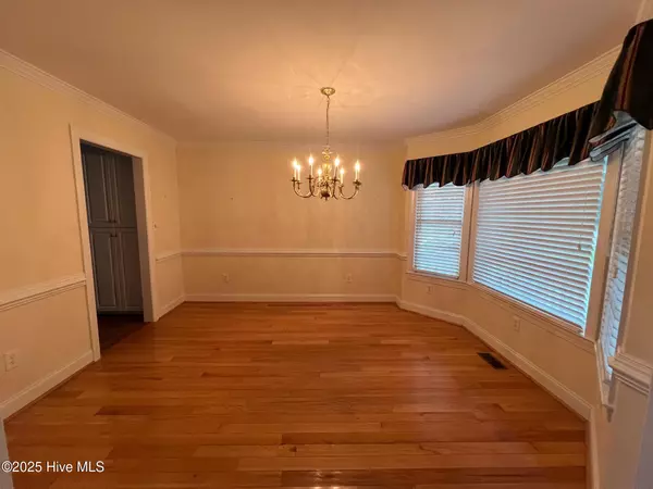 Cape Carteret, NC 28584,136 Hunting Bay DR