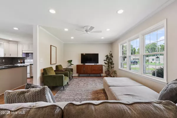 Wilmington, NC 28405,1847 Loganberry RD