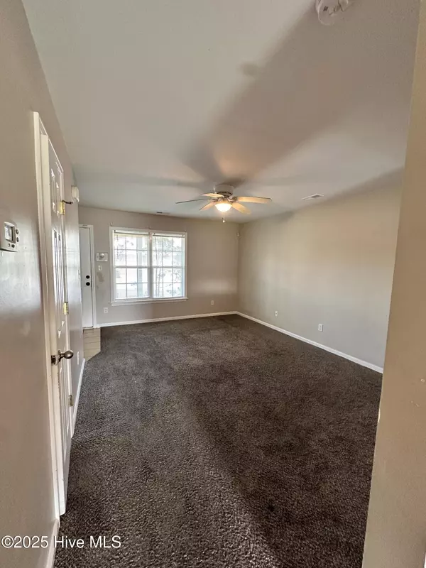 Jacksonville, NC 28546,307 Caldwell LOOP