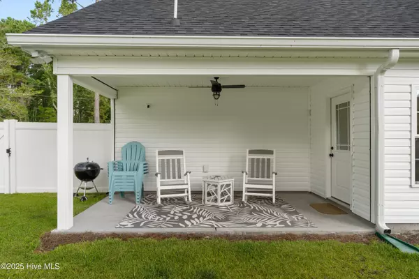 Calabash, NC 28467,198 Woodyard DR NW