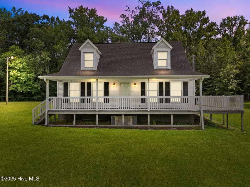 6908 Driver LN, Grifton, NC 28530