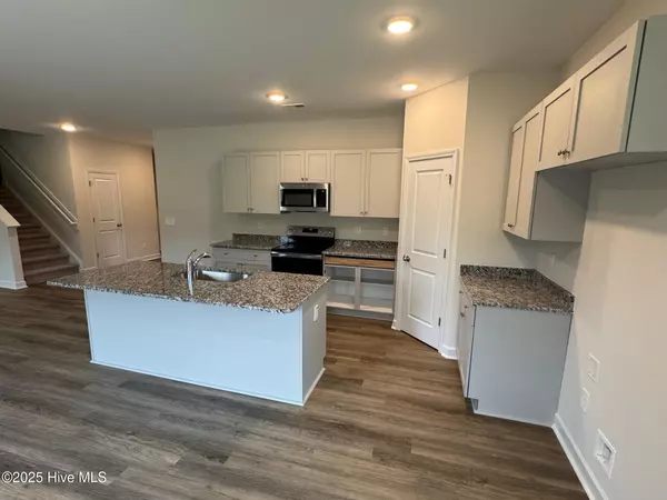 Aberdeen, NC 28315,277 Ashley Heights DR
