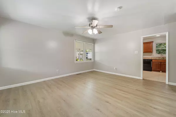 Jacksonville, NC 28540,513 Jarman ST