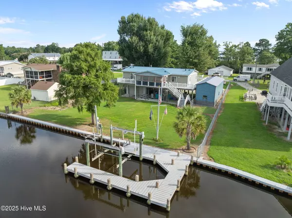 Chocowinity, NC 27817,86 Blackbird LN