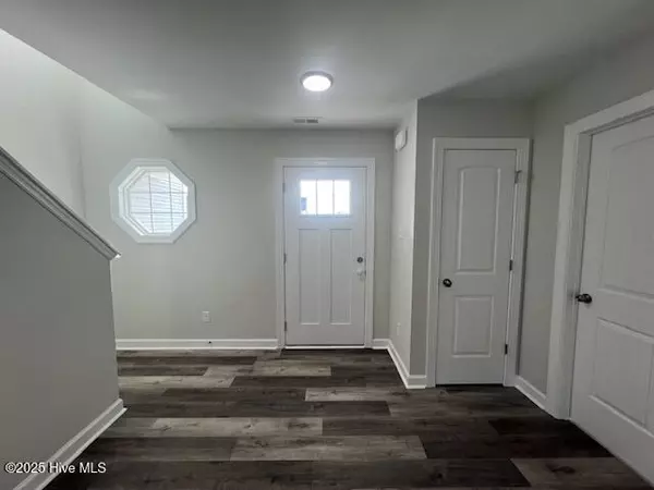 Jacksonville, NC 28546,740 Lanterns Rest LN