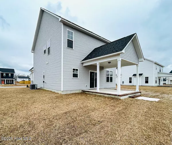 Jacksonville, NC 28546,253 Browns Ferry RD