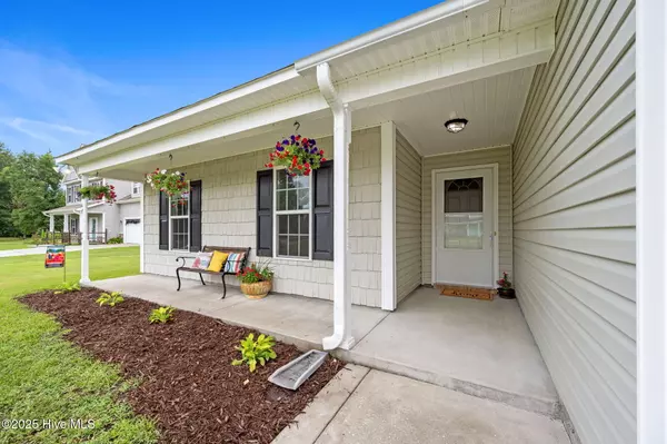 Holly Ridge, NC 28445,110 Norine DR