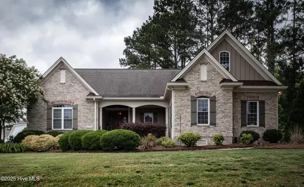 2109 Taramar LN, Zebulon, NC 27597