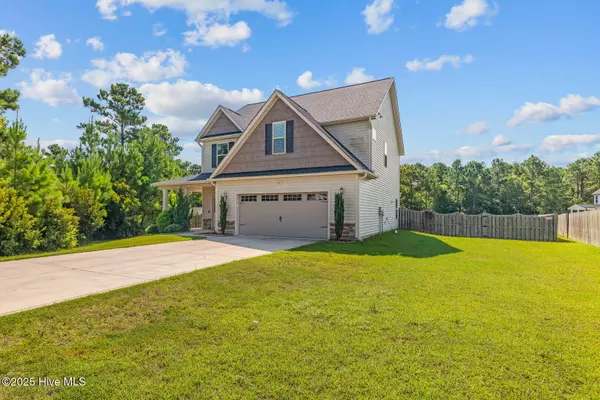 Sneads Ferry, NC 28460,206 Salty Dog LN