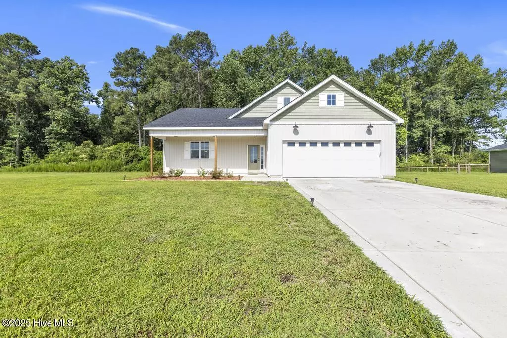 Kinston, NC 28504,840 Bright Leaf RD