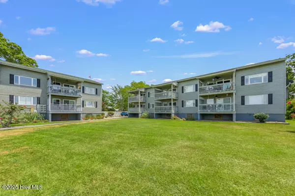 Oriental, NC 28571,303 Midyette ST #Unit A1