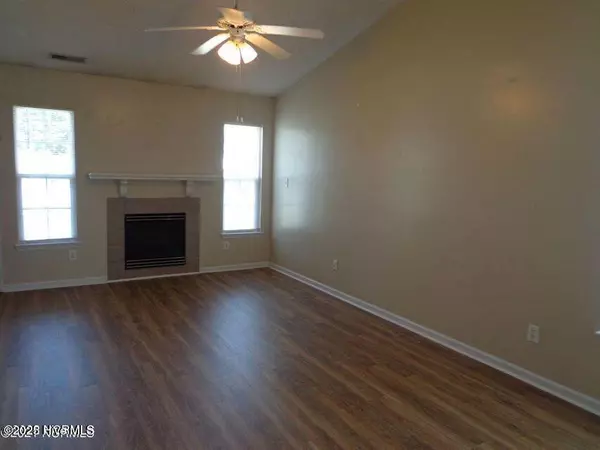 Jacksonville, NC 28546,1154 Pueblo DR