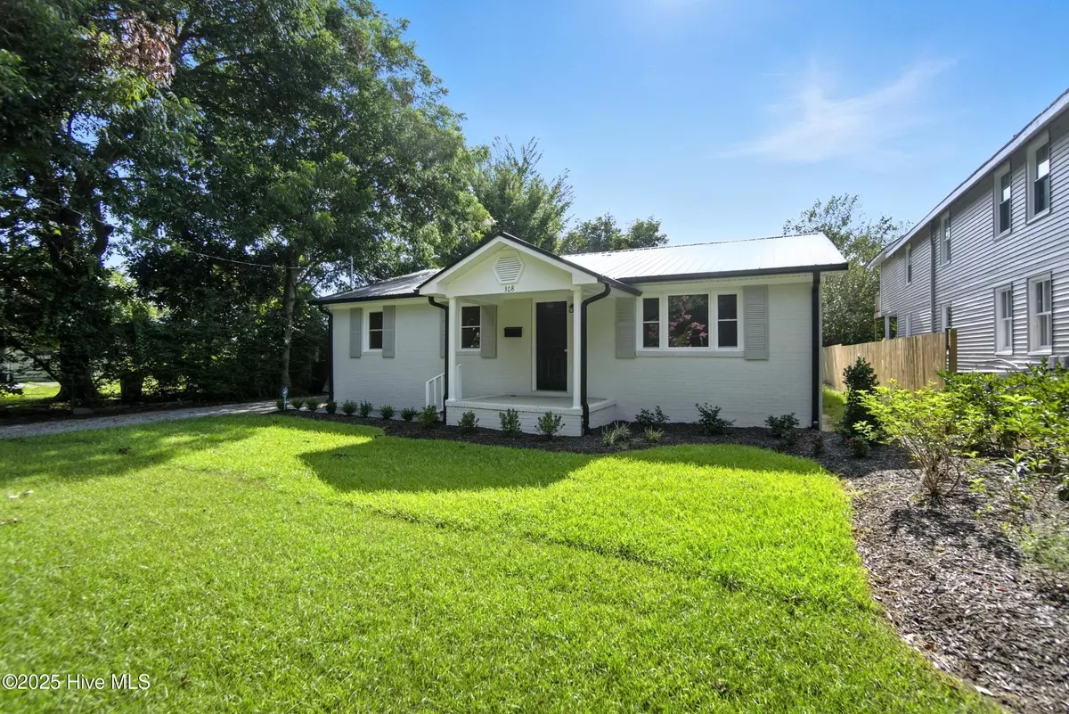 Edenton, NC 27932,308 N Granville ST