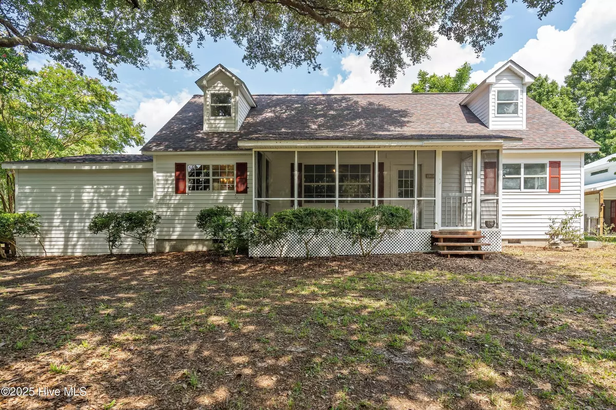 Hampstead, NC 28443,278 Batson RD