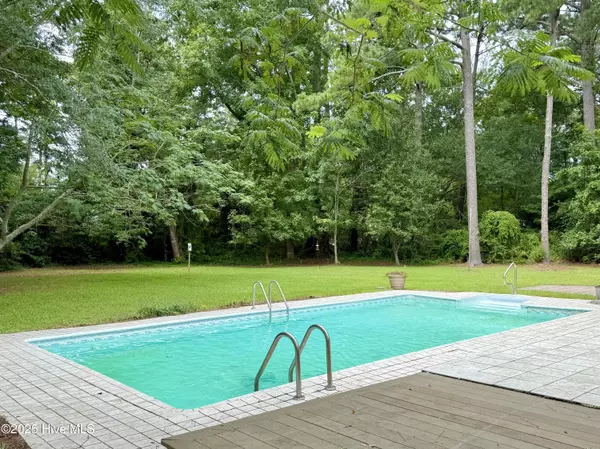 Morehead City, NC 28557,3705 Oxford CT