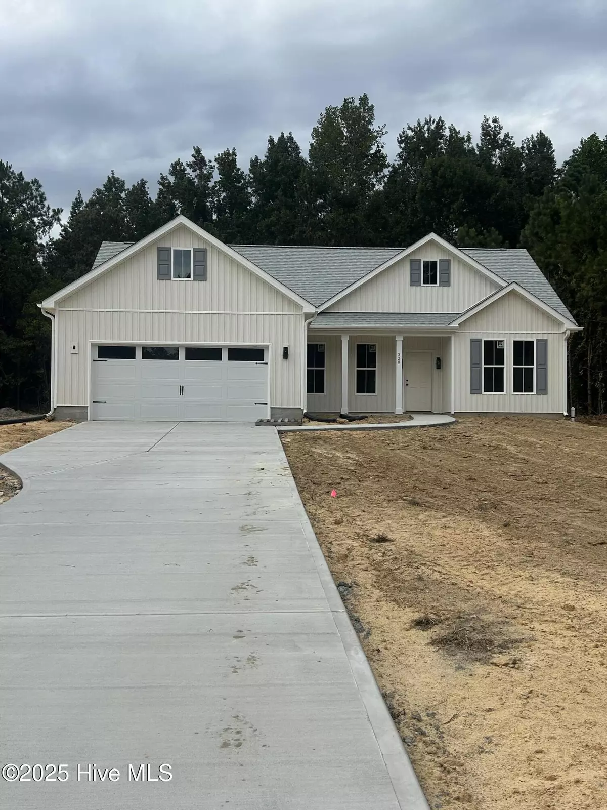 Riegelwood, NC 28456,220 Church RD