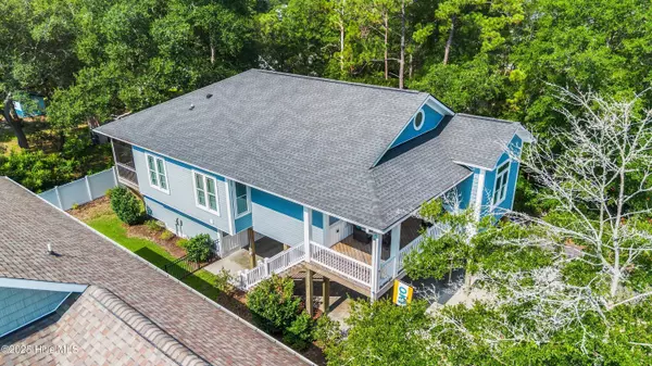Oak Island, NC 28465,305 E Yacht DR