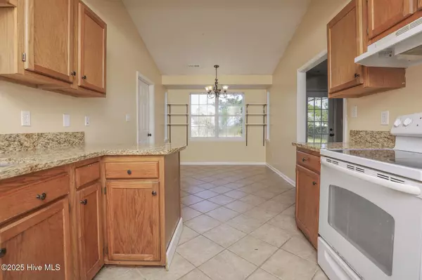 Jacksonville, NC 28546,302 Paddock PL