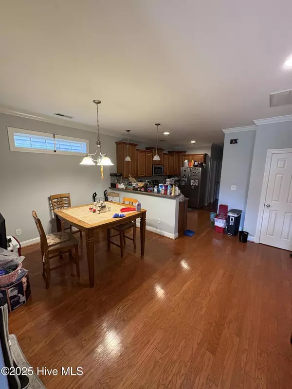 Greenville, NC 27834,2220 Brookville DR #B