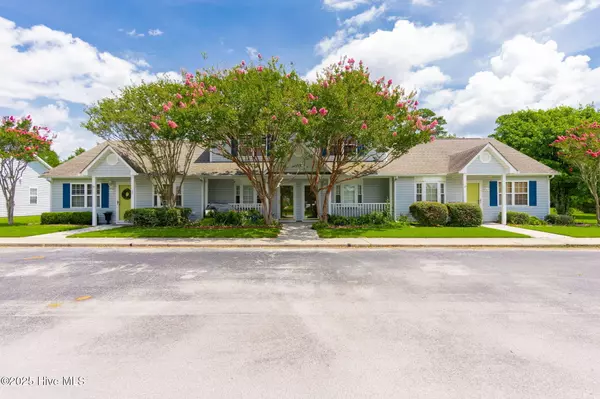 Beaufort, NC 28516,1202 Courtyard E