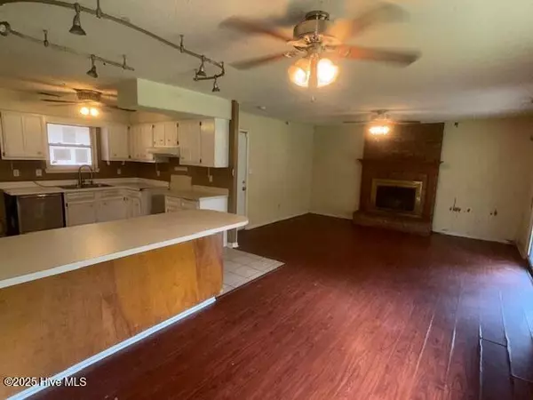 Jacksonville, NC 28546,119 Shadow Brook DR