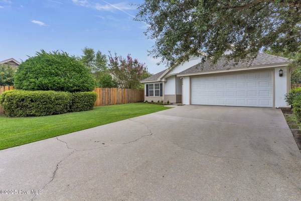 Wilmington, NC 28411,2308 Crescent CT