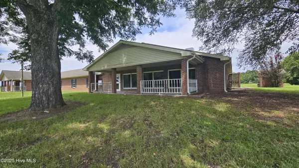 Wallace, NC 28466,4002 S Nc 41 HWY
