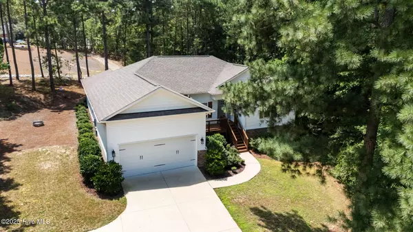 Whispering Pines, NC 28327,27 Pine Lake DR
