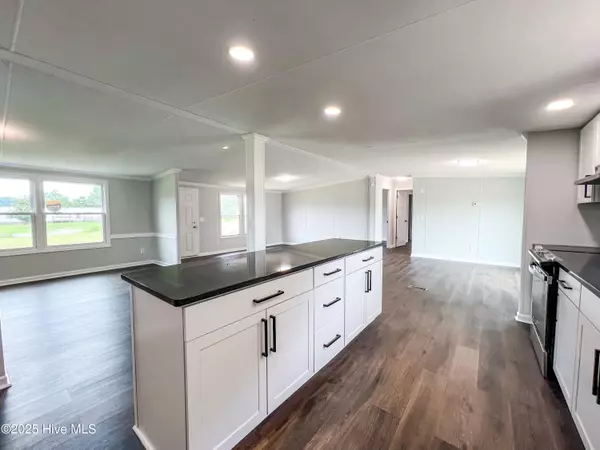 Harrells, NC 28444,1499 Nc 210 E