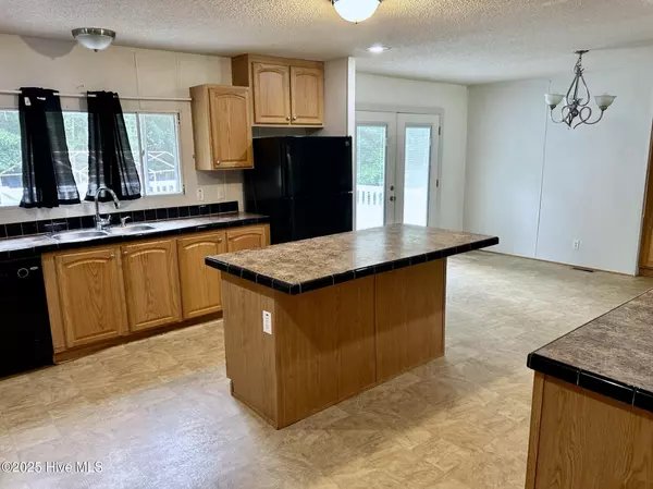 Hamlet, NC 28345,111 Willow Pond DR