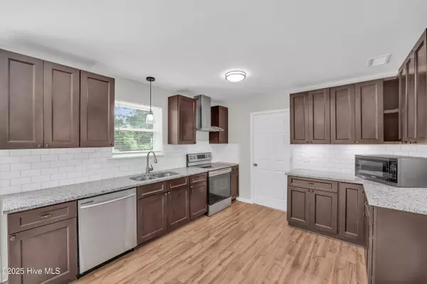 Wilmington, NC 28412,509 Rheims WAY