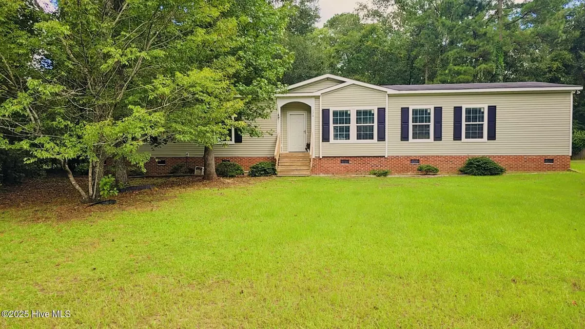 Rocky Point, NC 28457,120 Dreyton Hall CT