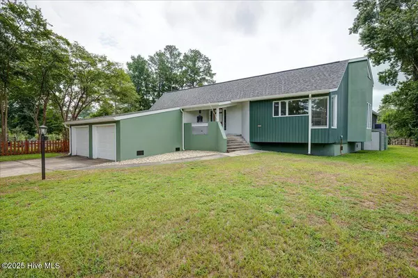 New Bern, NC 28562,112 Gangplank RD