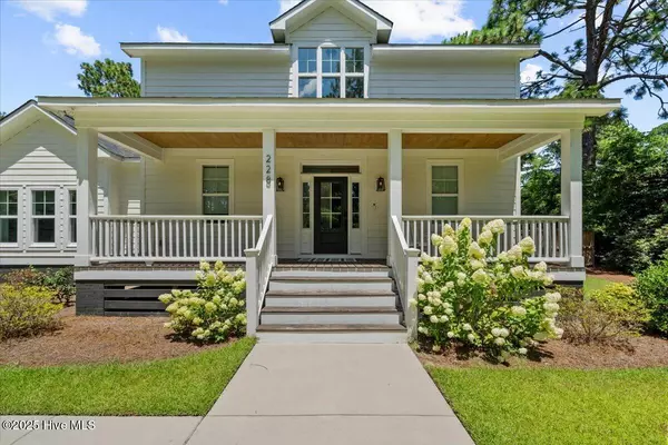 Pinehurst, NC 28374,228 Turner RD