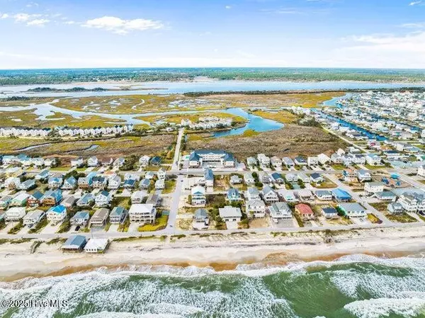 Surf City, NC 28445,1501 N New River DR #202