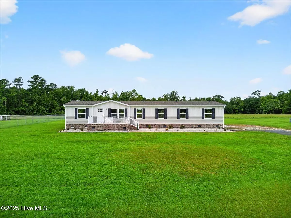 Ash, NC 28420,4297 Project RD NW