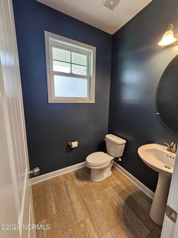 Jacksonville, NC 28546,833 Tuscarora TRL