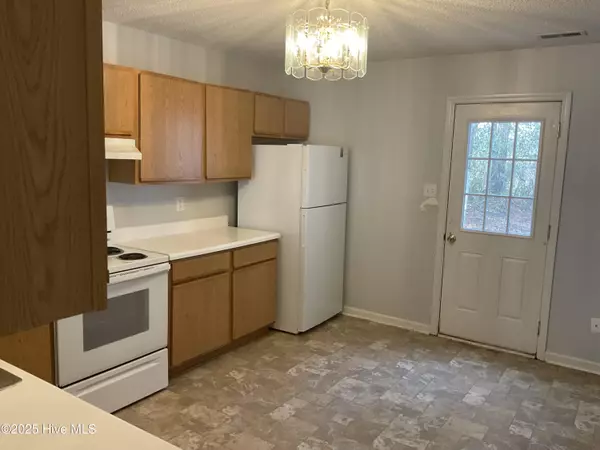 Jacksonville, NC 28546,965 W Pueblo DR