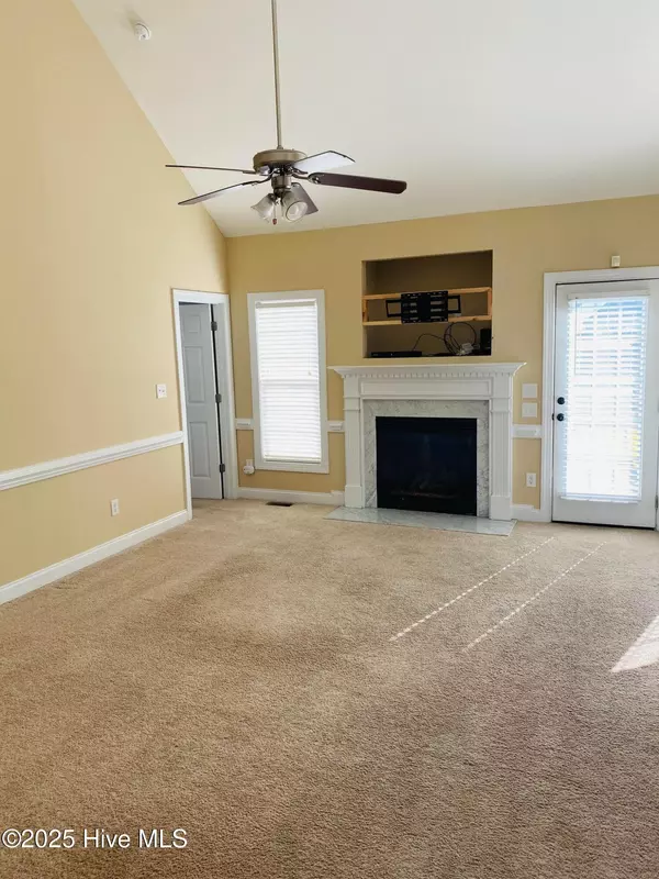 Winterville, NC 28590,804 Fox Chase LN