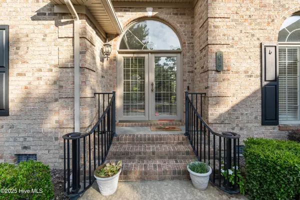 Pinehurst, NC 28374,65 Idlewild RD