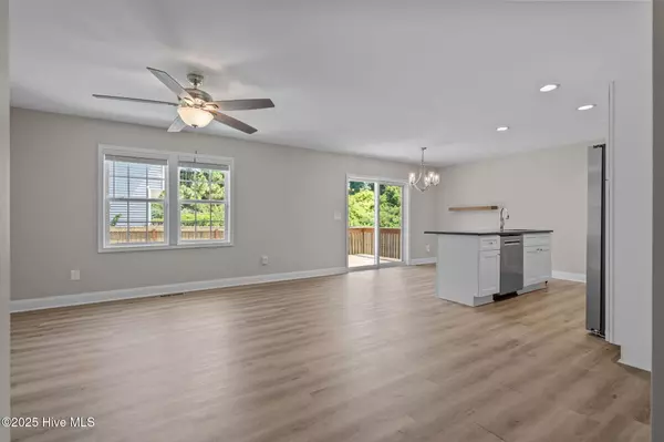 Southern Pines, NC 28387,425 S Carlisle ST
