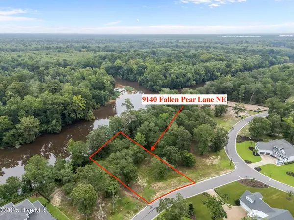 9140 Fallen Pear LN NE, Leland, NC 28451
