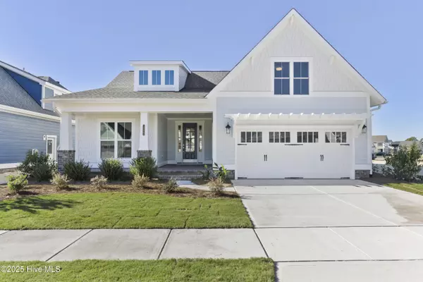 1325 Trisail TER, Wilmington, NC 28412