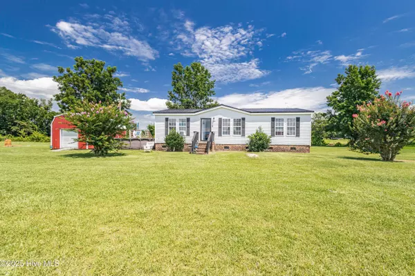 Trenton, NC 28585,837 Plantation RD