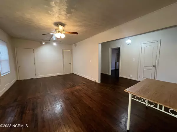 Wilmington, NC 28401,306 N 11th ST #4