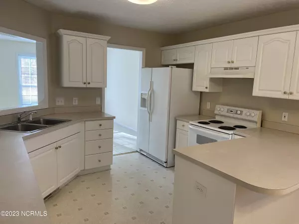 Pinehurst, NC 28374,3 Hialeah PL