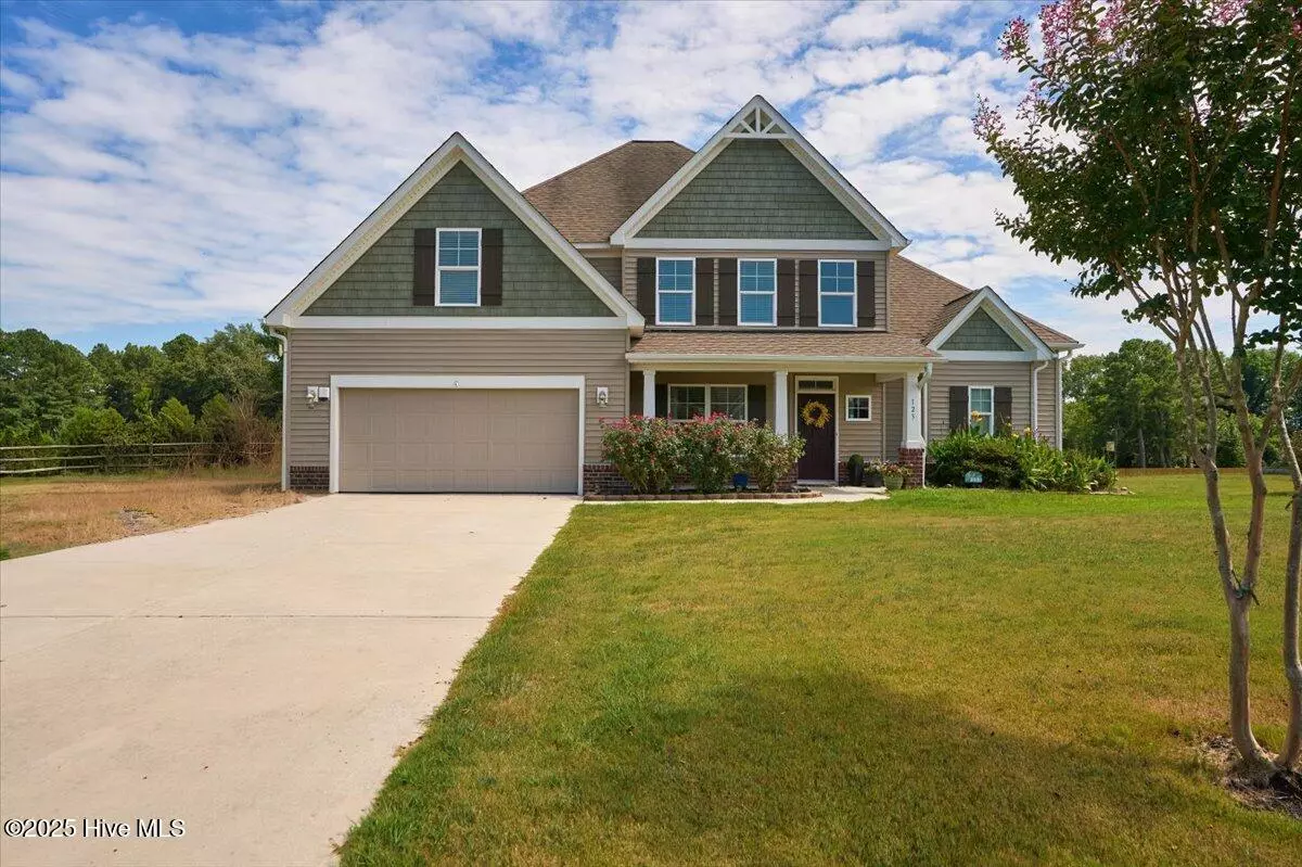 Carthage, NC 28327,123 Farmhouse LN