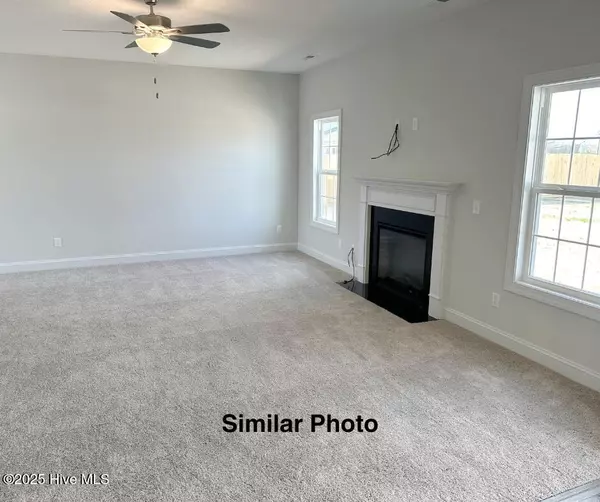 Jacksonville, NC 28546,749 Secession LN
