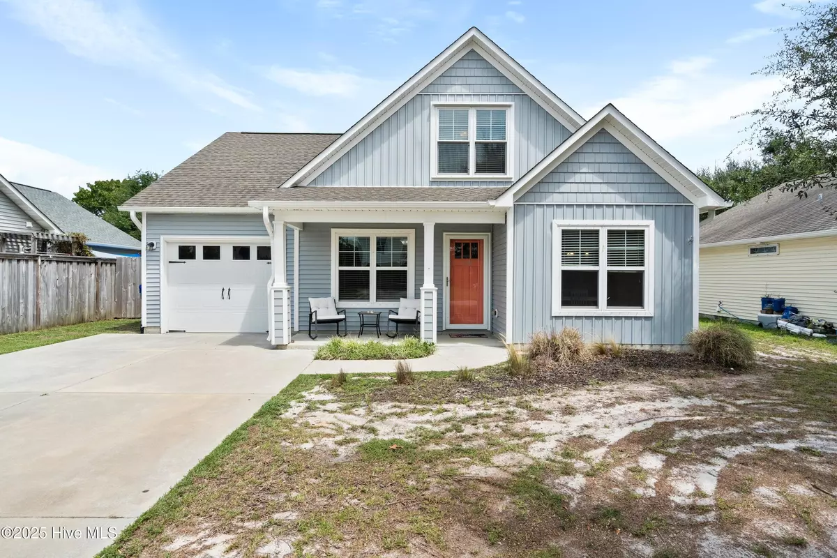 Oak Island, NC 28465,114 NW 11th ST