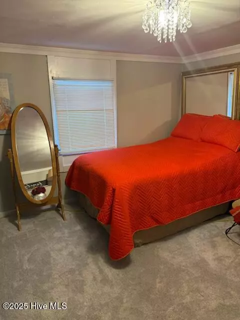 Kinston, NC 28501,109 E South ST